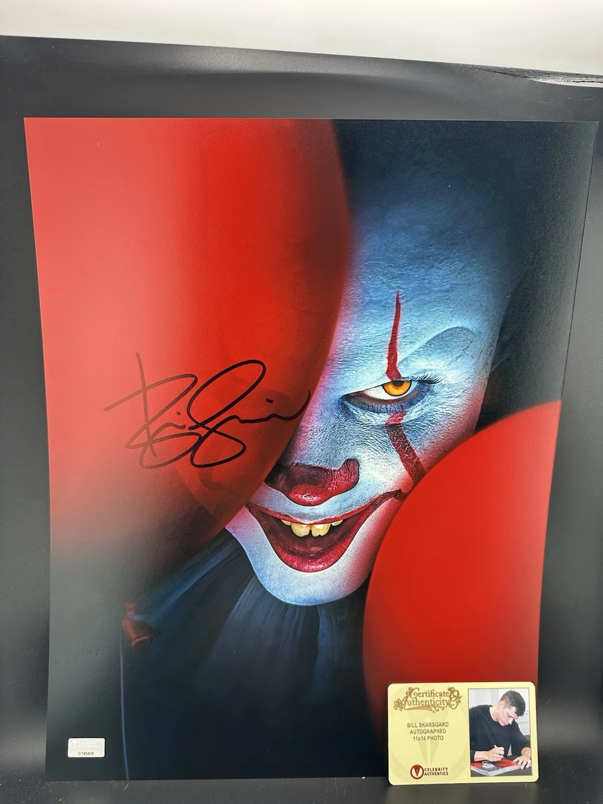 Bill Skarsgard — Bill Skarsgard Autographed Rare 2017 IT Pennywise Classic 11x14 Balloons Photo
