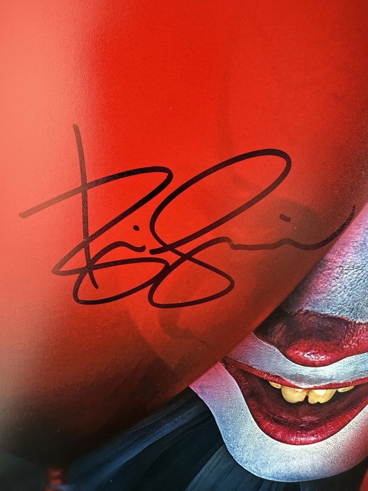 Bill Skarsgard — Bill Skarsgard Autographed Rare 2017 IT Pennywise Classic 11x14 Balloons Photo, изображение 2