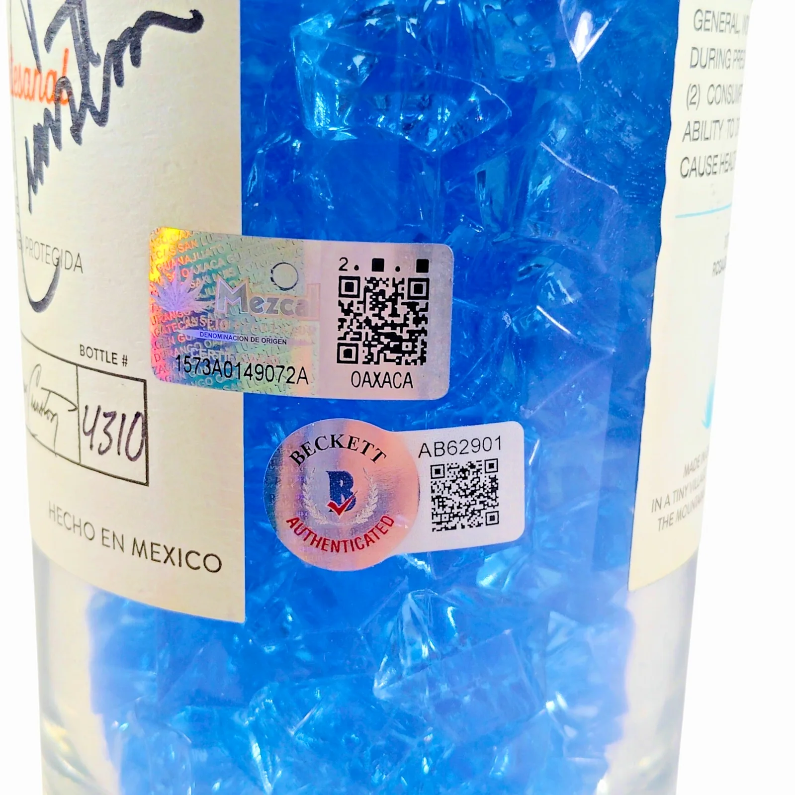 Bryan Cranston — Bryan Cranston Aaron Paul Signed Dos Hombres Bottle Beckett LOA Breaking Bad, image 3