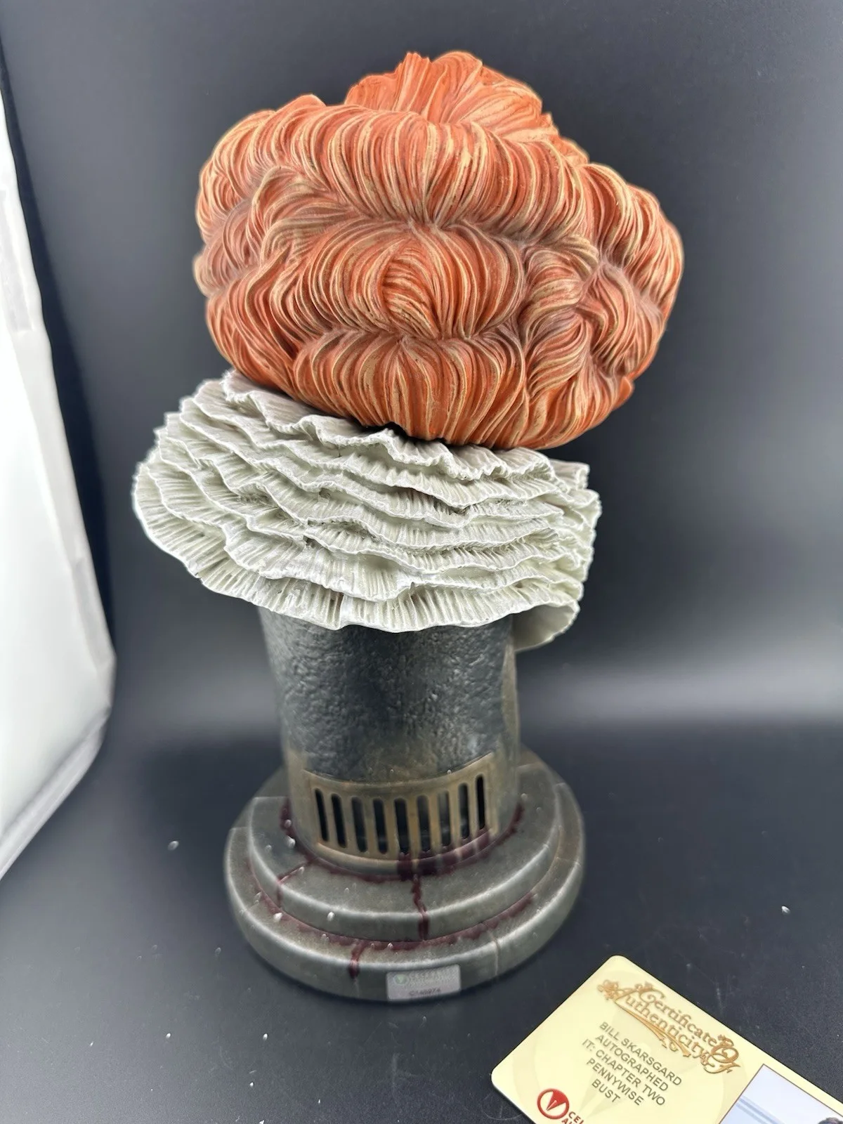 Bill Skarsgard — Bill Skarsgard Signed 1/1 Pennywise BUST Celebrity Authentics COA RARE, image 4