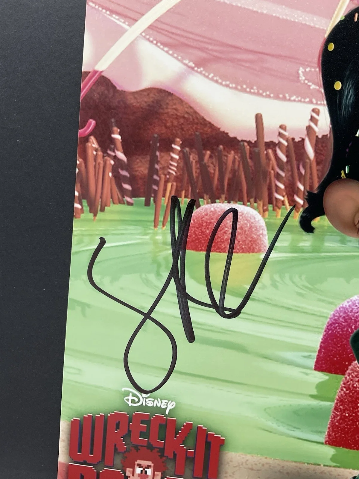 Sarah Silverman — Sarah Silverman signed photo Wreck it Ralph signed 8x10 SWAU Disney autographed, image 2
