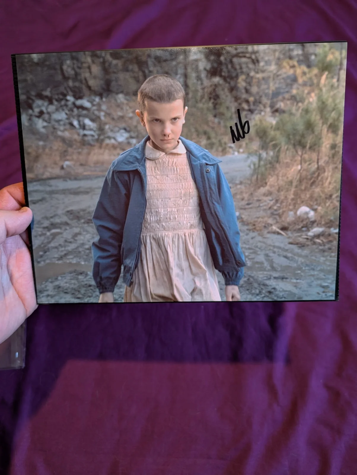 Millie Bobby Brown 011 Hand Signed Stranger Things Series Eleven Photo COA 10x8, image 2