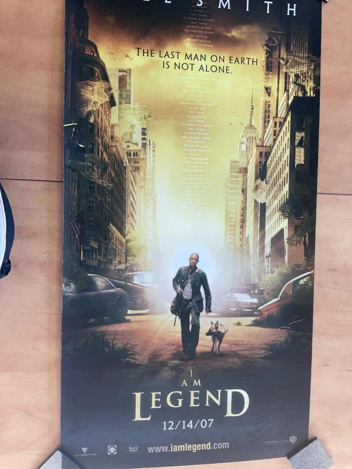 I am Legend Will Smith heavy vinyl promo banner poster 26 x 50 inches, image 2