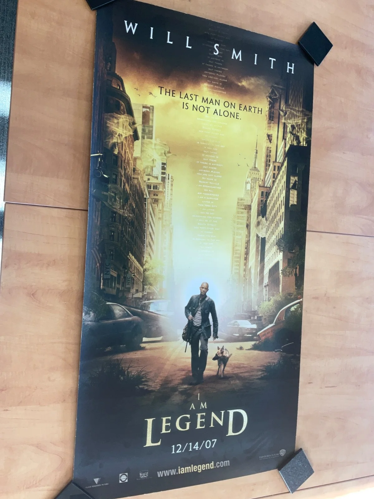 I am Legend Will Smith heavy vinyl promo banner poster 26 x 50 inches, image 3