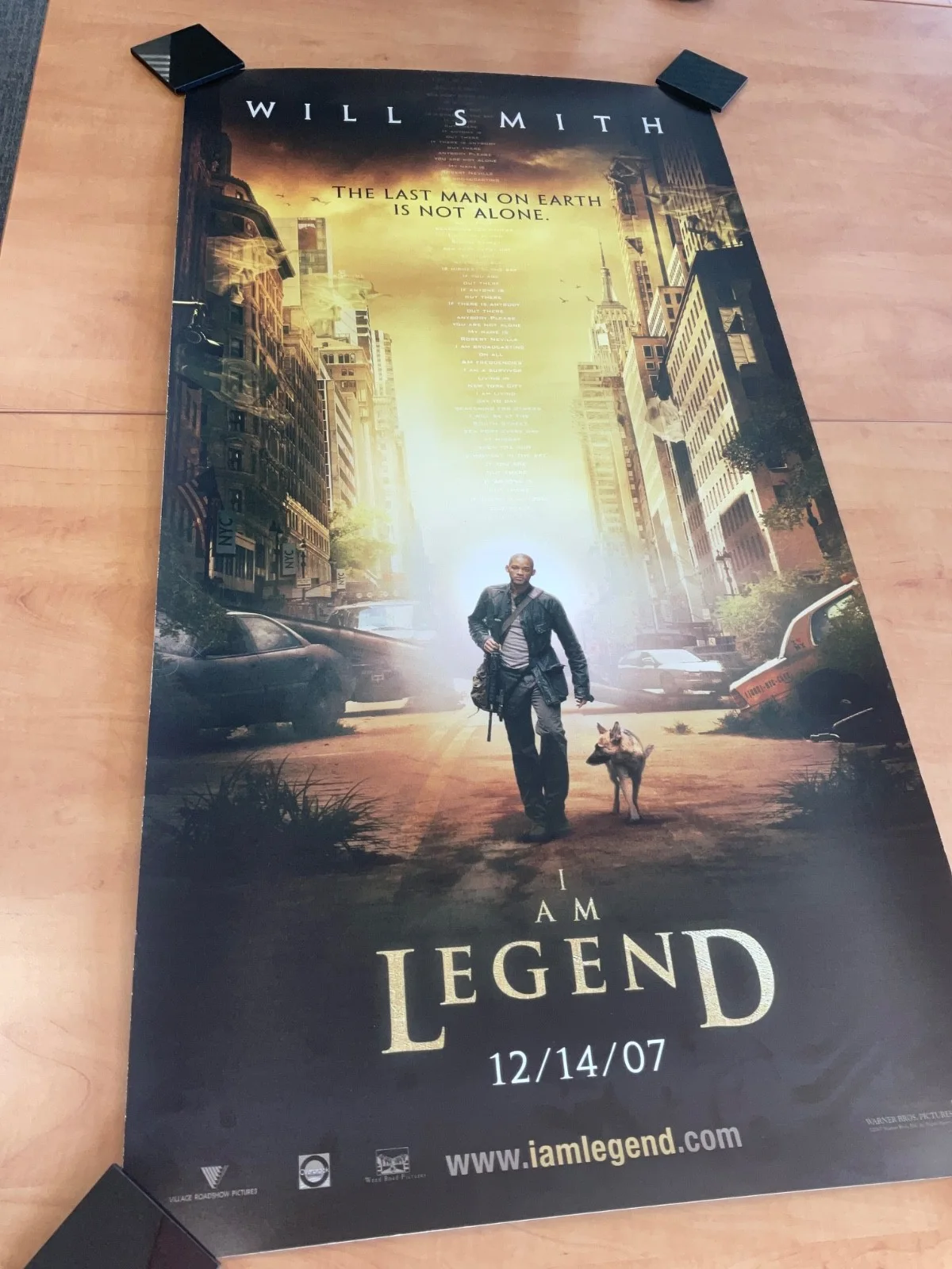 I am Legend Will Smith heavy vinyl promo banner poster 26 x 50 inches, image 4