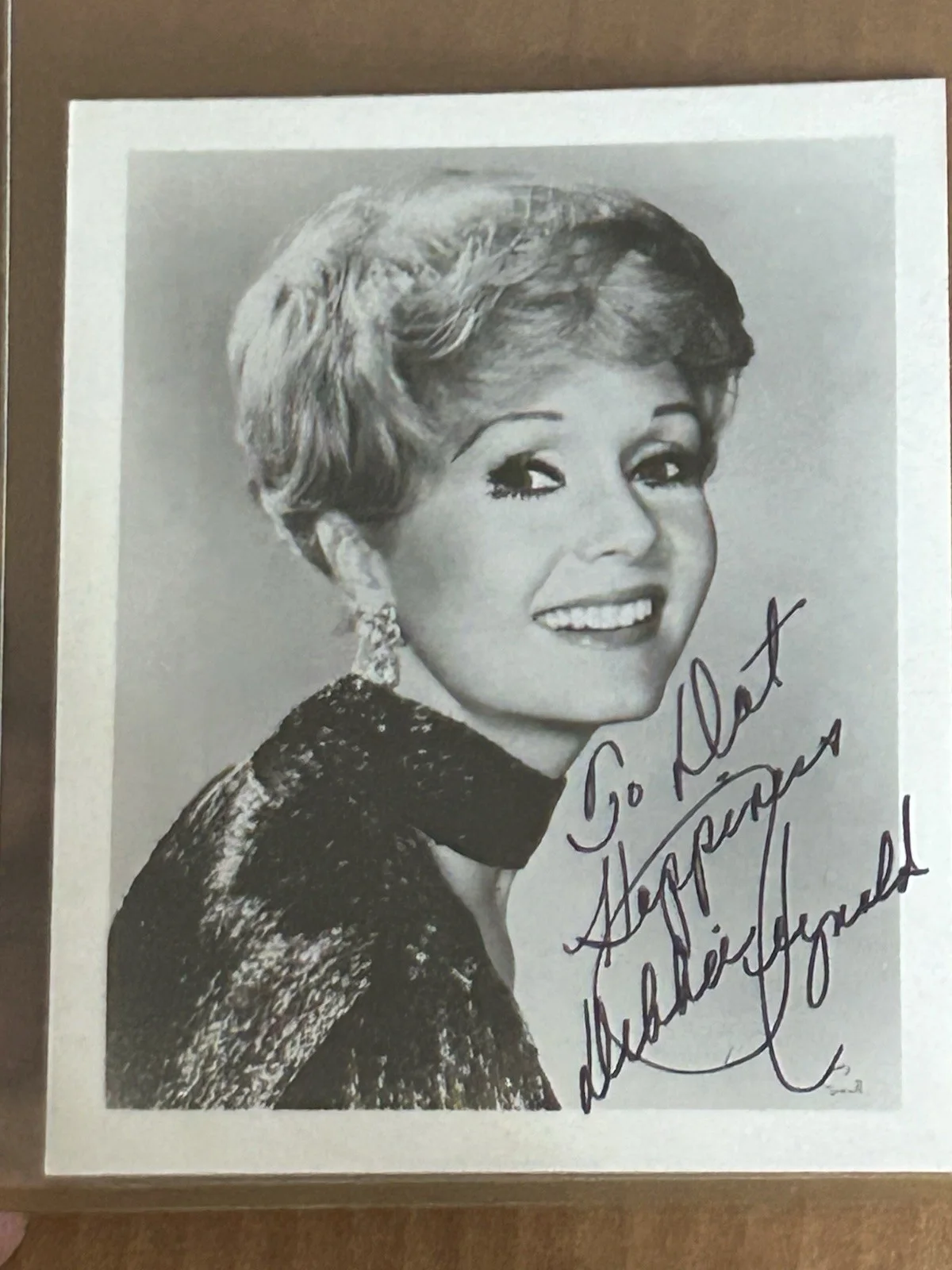 debbie reynolds autographed photo, image 2