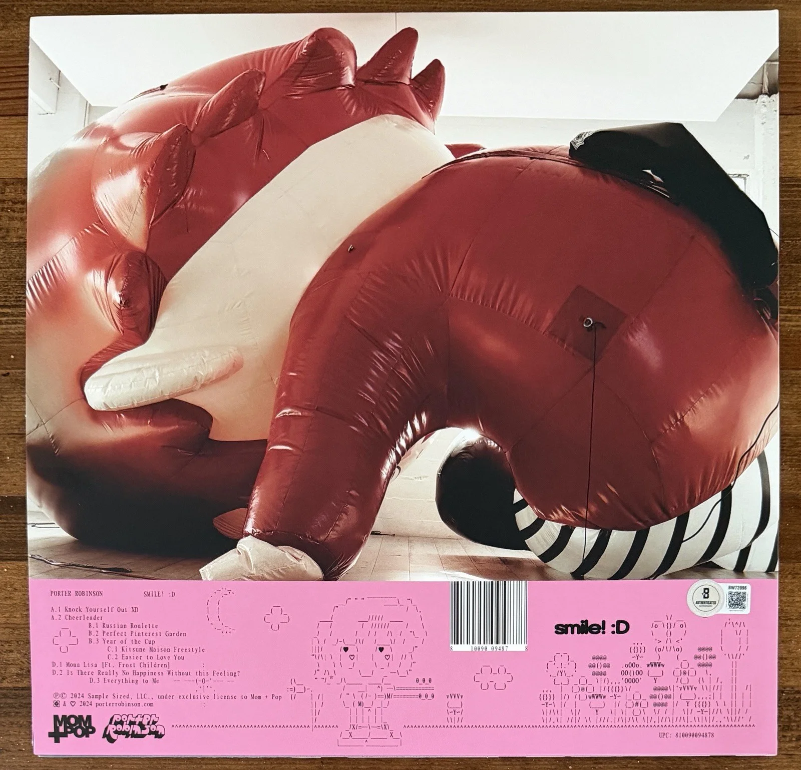 Porter Robinson Autograph SIGNED Red VINYL 2LP COVER Smile Album BAS Beckett COA, изображение 3