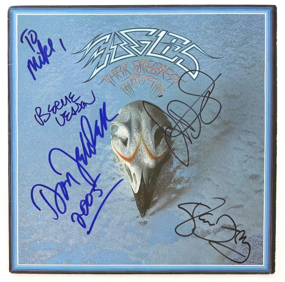 Don Felder, Glenn Frey, Bernie Leadon, JD Souther — Eagles Band Signed Autograph Greatest Hits Album - Don Felder Glenn Frey +2 JSA