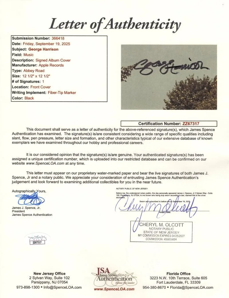 George Harrison — George Harrison The Beatles Signed Autograph Album Record - Abbey Road JSA COA, image 3