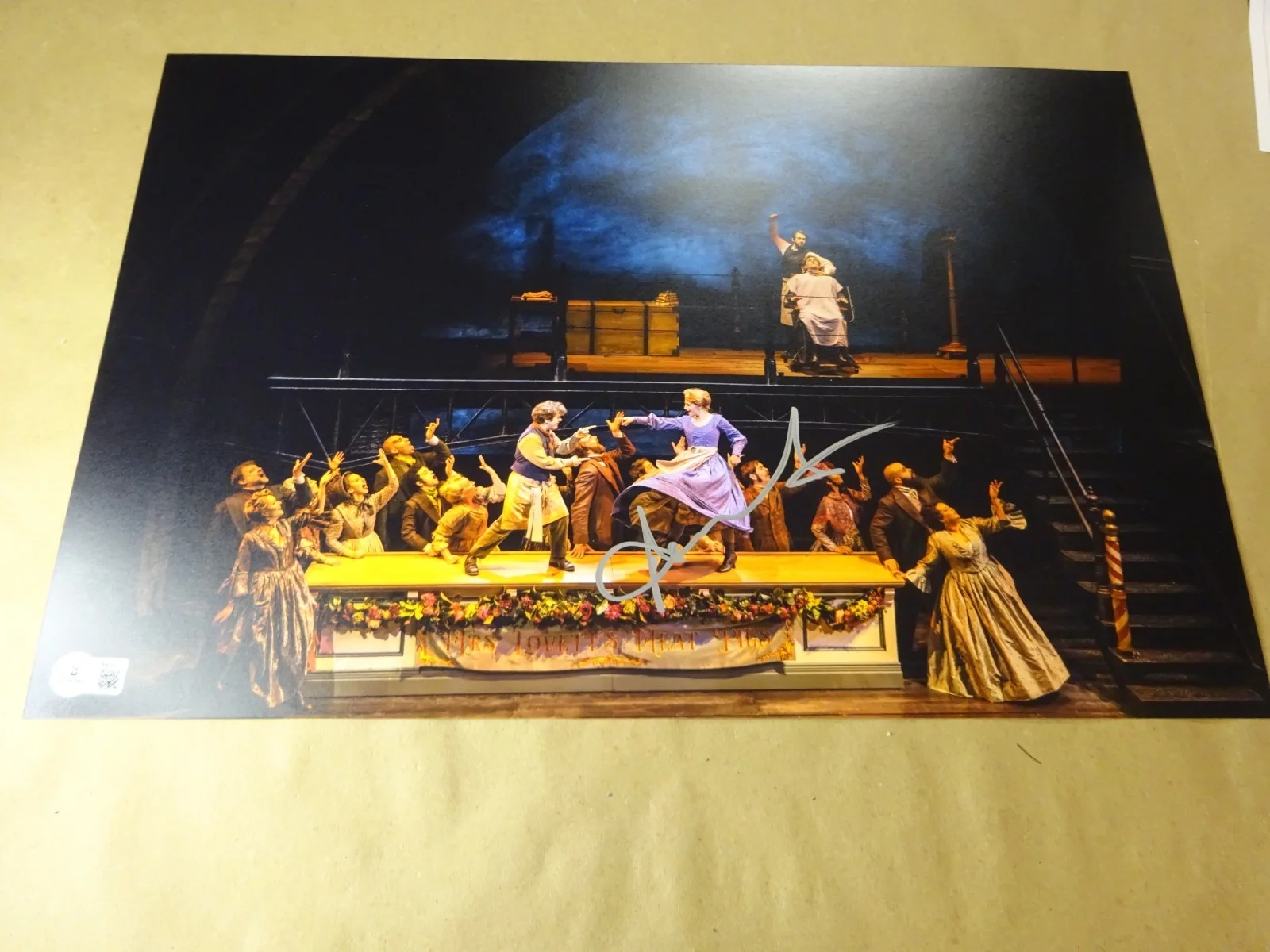 Annaleigh Ashford — Autographed Sweeney Todd 12"x18" Photo Signed Annaleigh Ashford Beckett BAS COA, изображение 2