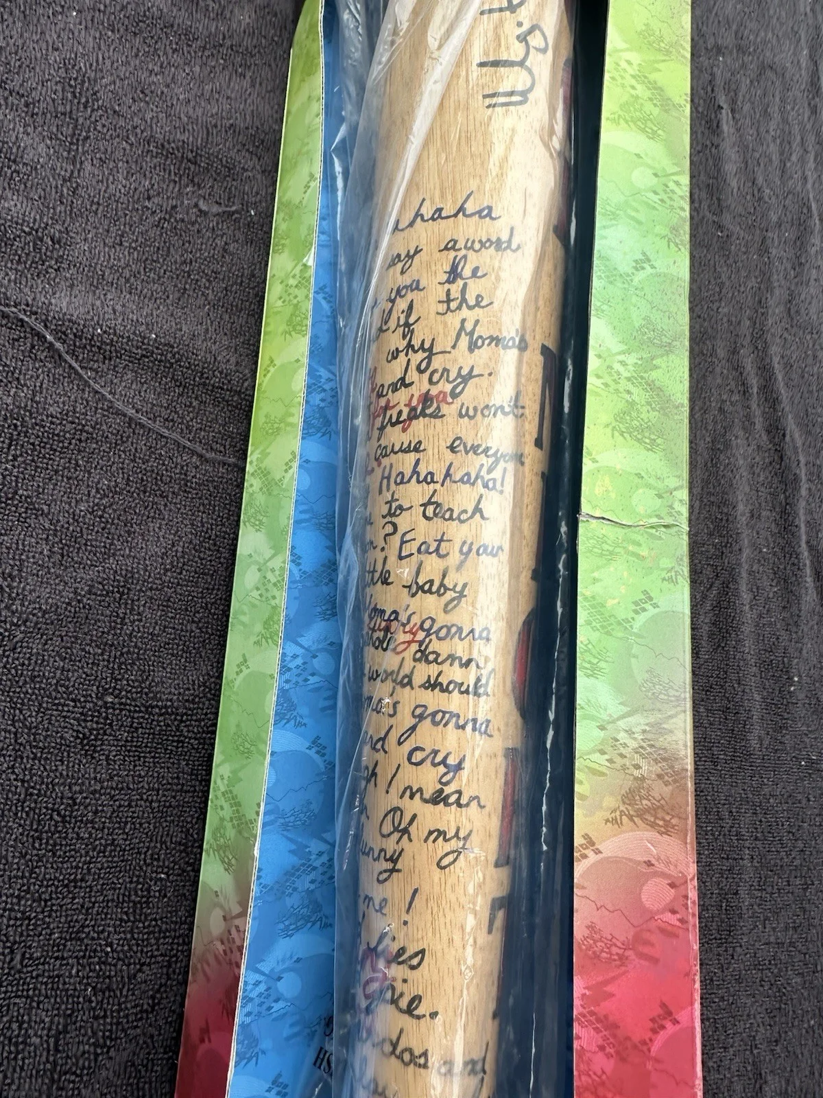 Margot Robbie — Margot Robbie Auto Autograph Signed Harley Quinn Bat Celebrity Authentics COA, image 4