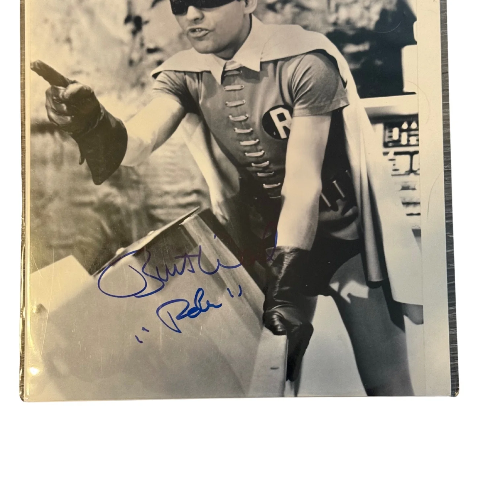 Burt Ward — Burt Ward Signed 8x10 Photo as Robin Batman TV Show COA Yesterdays Legends, изображение 4