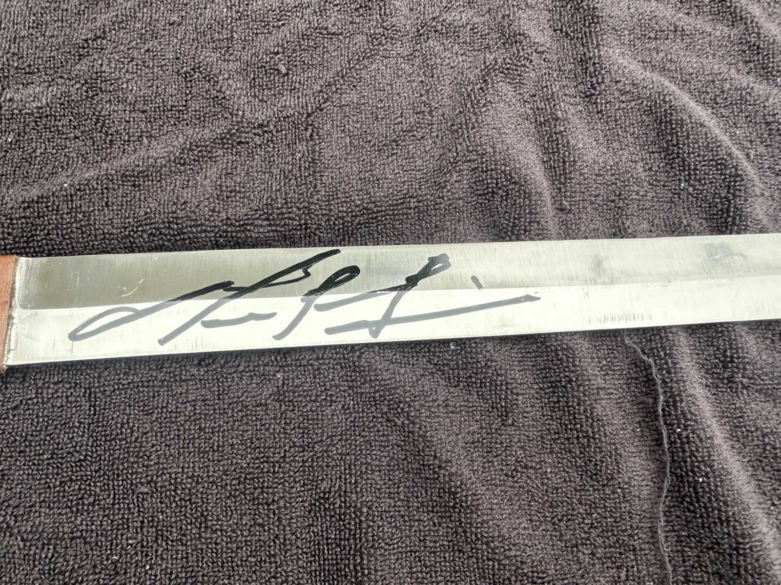 Mel Gibson — Mel Gibson Autographed Braveheart William Wallace Stainless Steel Sword & Sheath, image 2