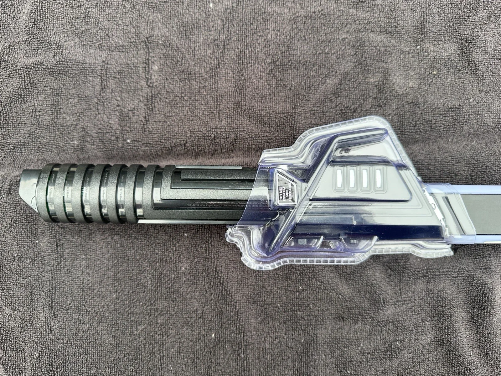 Katee Sackhoff — Katee Sackhoff Autographed Disney Theme Park Exclusive The Mandalorian Darksaber, изображение 2
