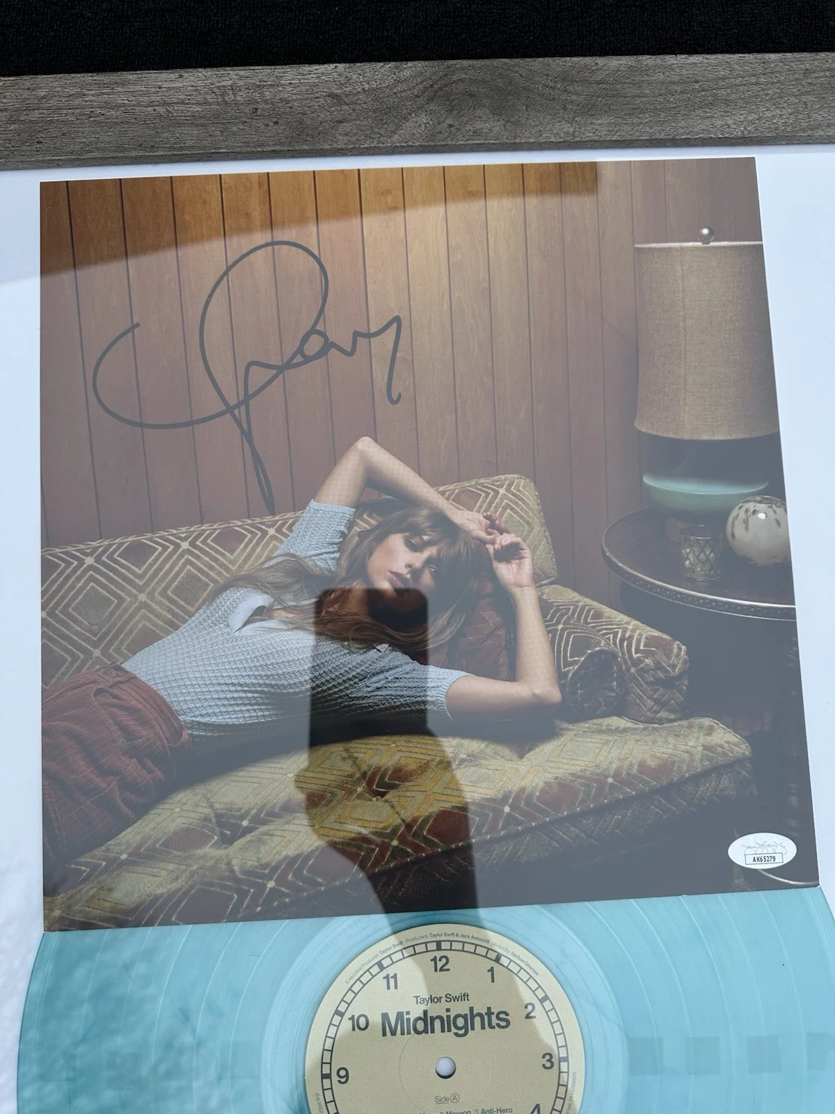 Taylor Swift Signed Custom Framed "Midnights" Vinyl Album Cover Display (JSA), изображение 2