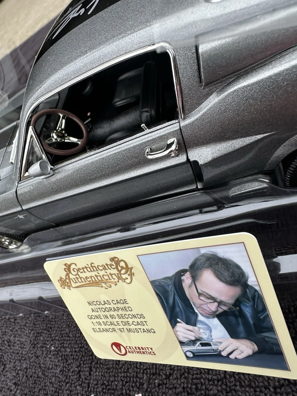 Nicolas Cage — Nicolas Cage Autographed Greenlight 1967 Mustang 1:18 Eleanor Gone In 60 Seconds, изображение 4