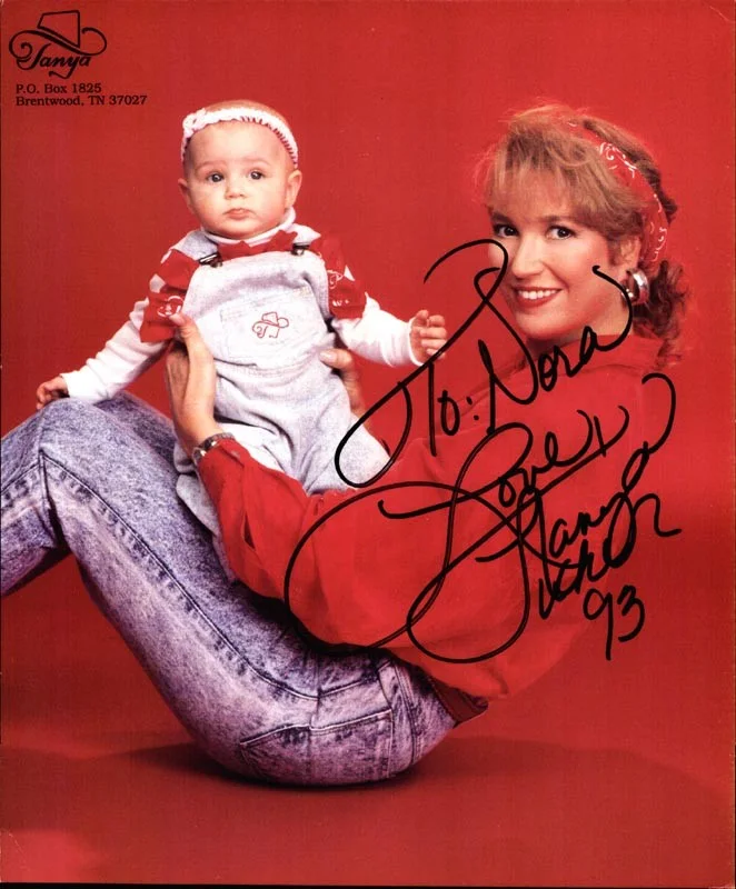 Tanya Tucker — TANYA TUCKER - INSCRIBED PRINTED PHOTOGRAPH SIGNED IN INK 1993