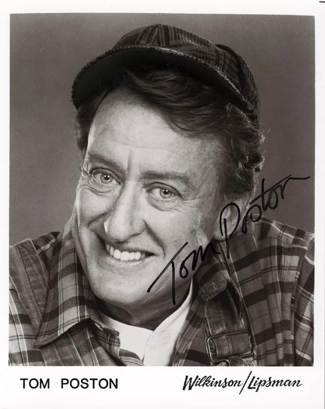 Tom Poston — TOM POSTON - AUTOGRAPHED SIGNED PHOTOGRAPH