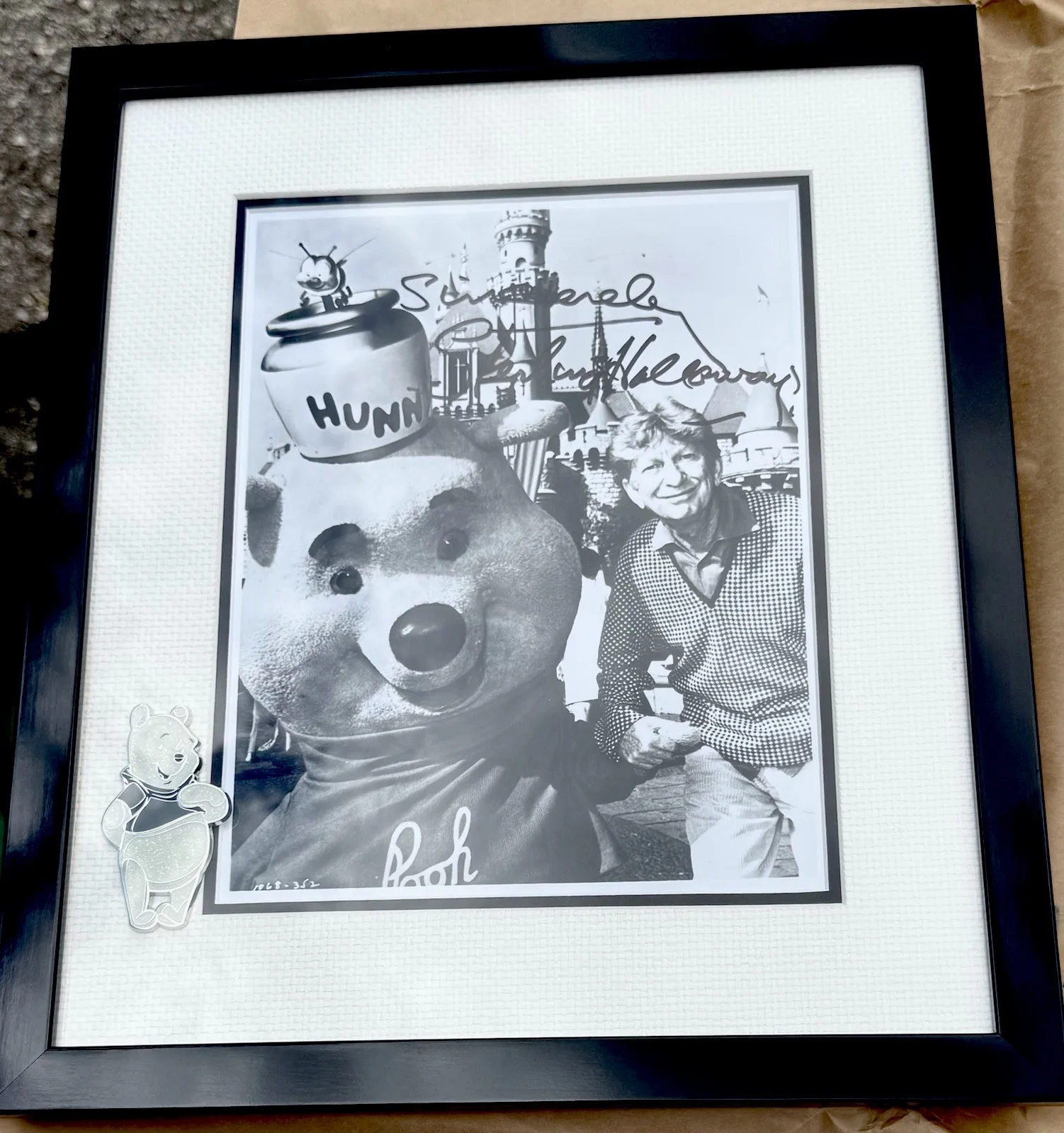 Sterling Holloway — Sterling Holloway , Signed Autographed Frame , Disney Voice Of Winnie The Pooh