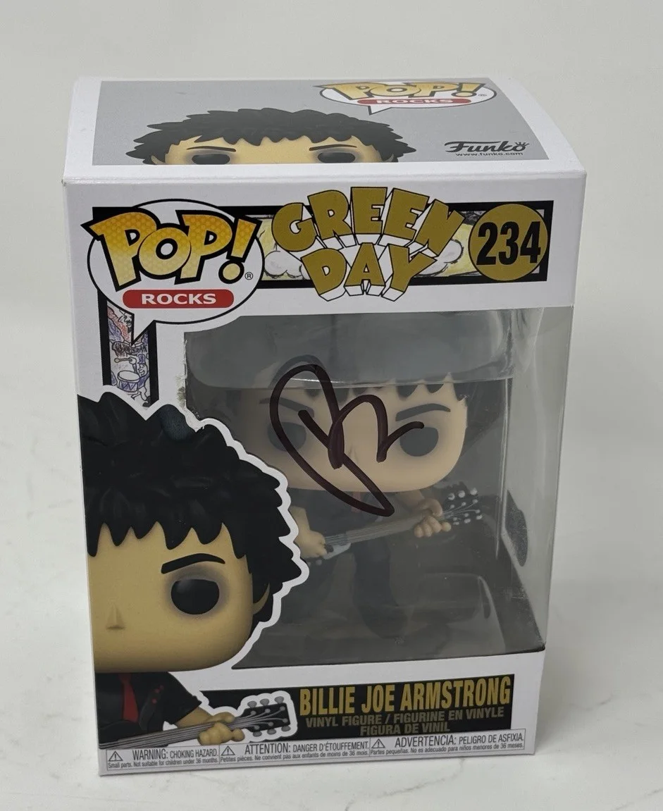 Billie Joe Armstrong Signed Autograph Green Day Funko Pop Figure Beckett COA, изображение 4
