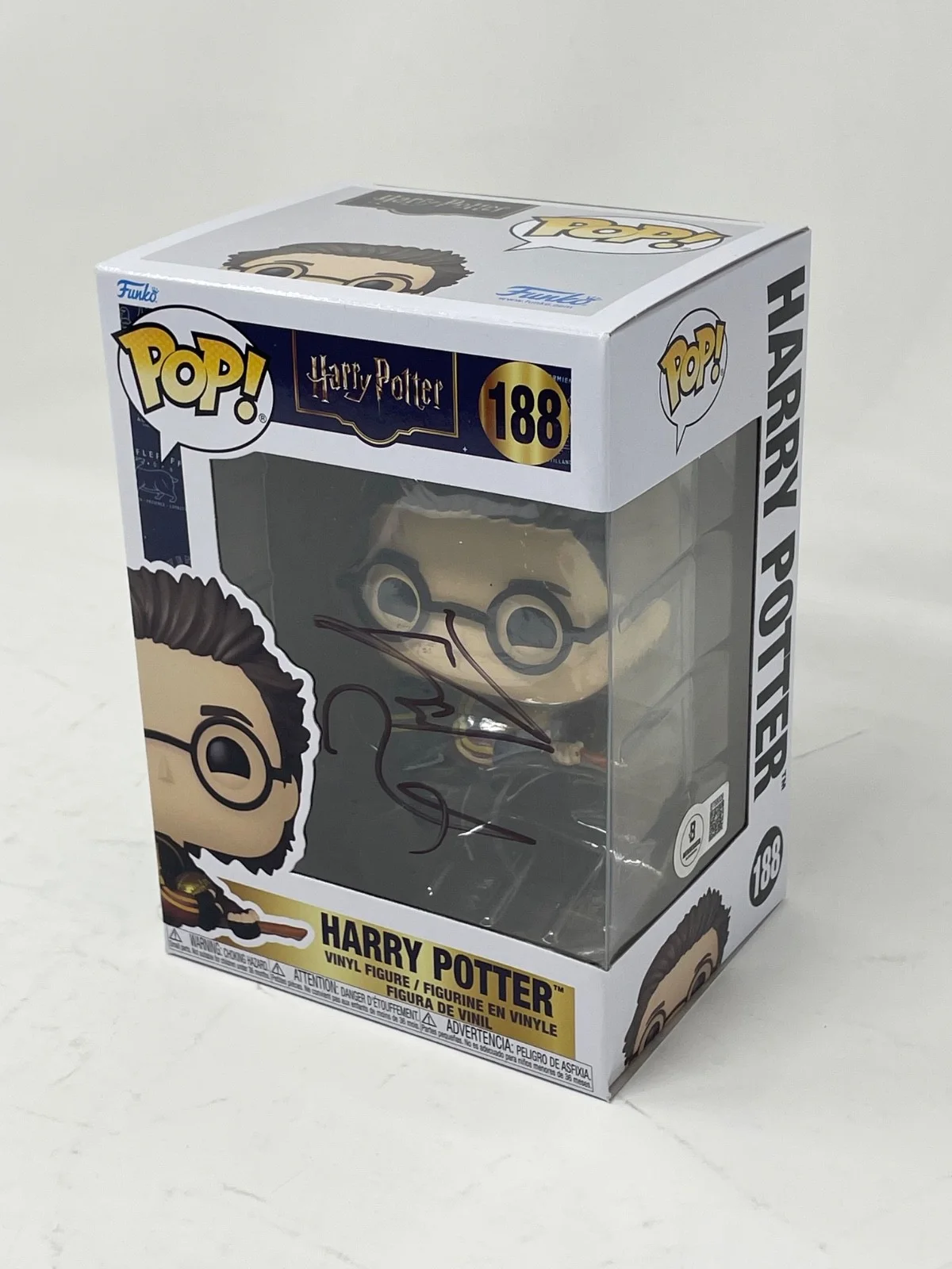 Daniel Radcliffe — Daniel Radcliffe Signed Harry Potter Autograph Funko Pop #188 Figure Beckett COA, изображение 3