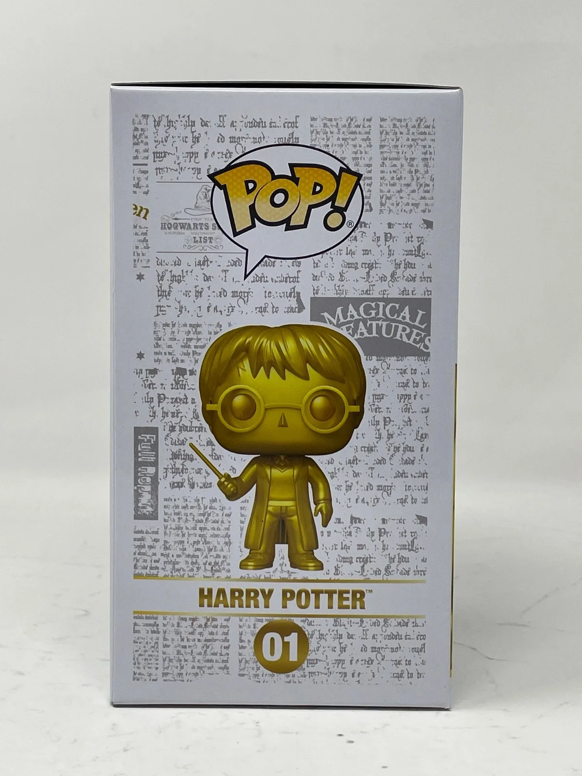 Daniel Radcliffe — Daniel Radcliffe Signed Harry Potter Funko Pop #01 Autograph Figure Beckett COA, image 4