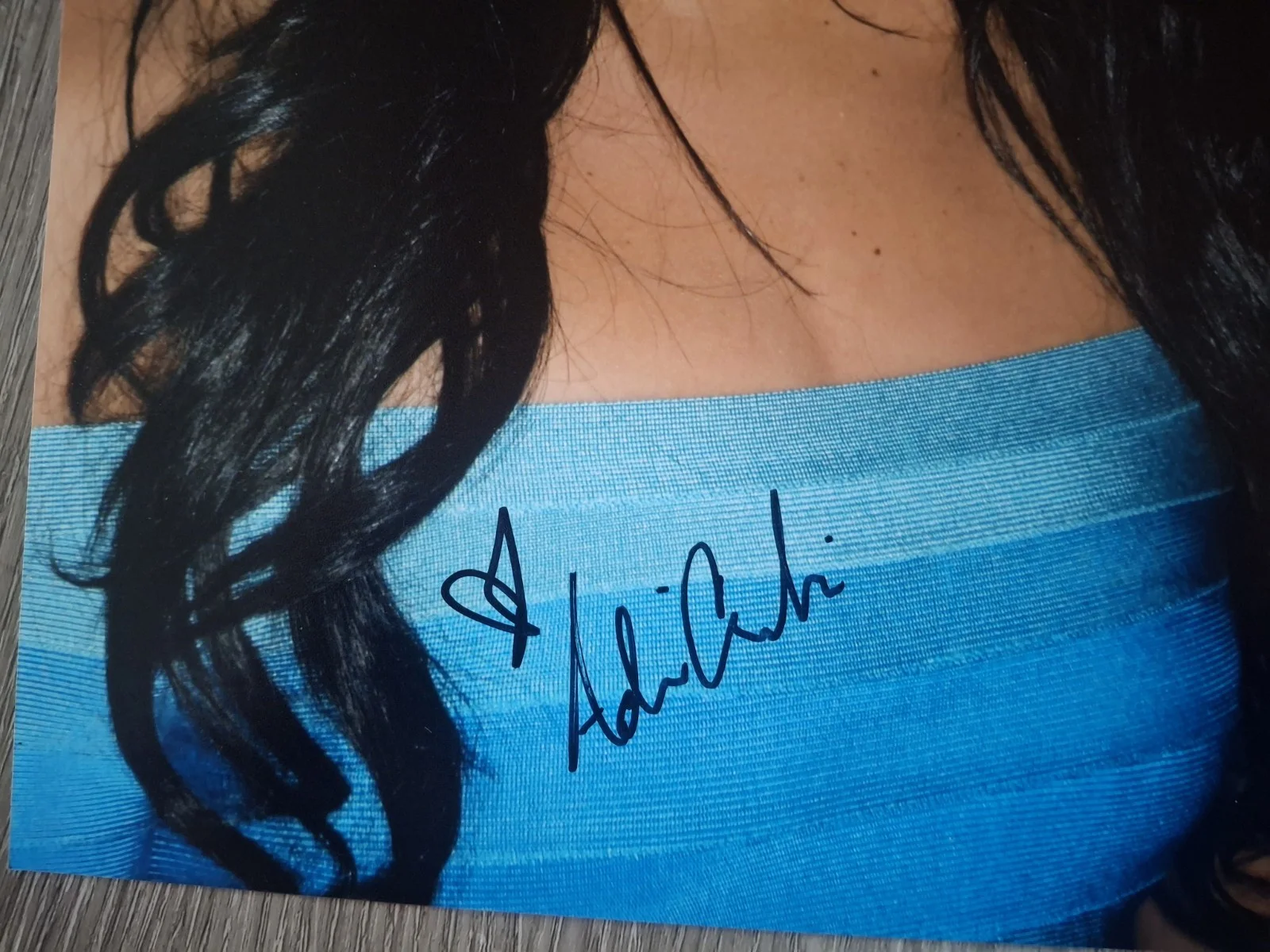 Adriana CHECHIK Signed 8x12" PHOTO #7 - Close Up, изображение 2