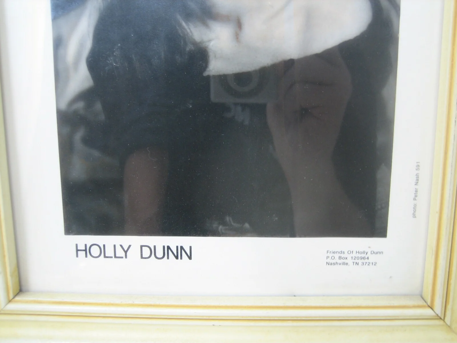 holly dunn photo in frame signed autographed 10x8 country star singer, image 4