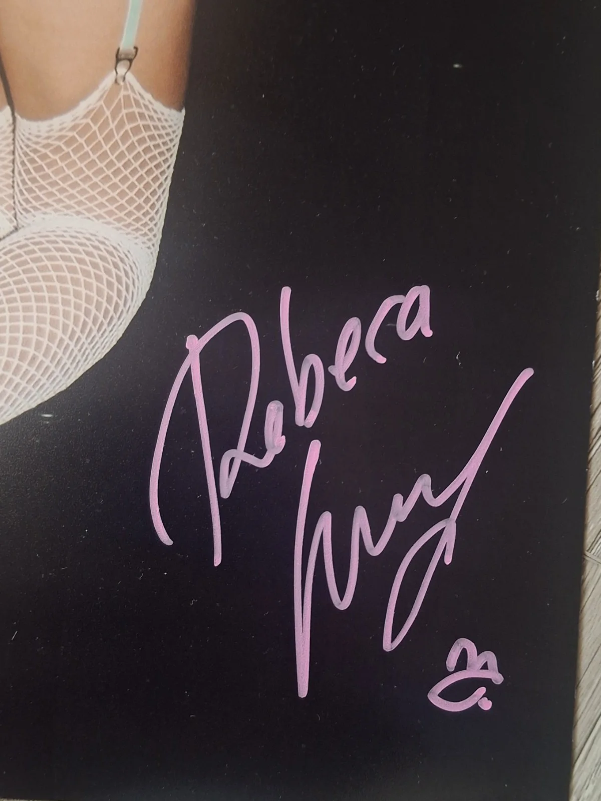 Rebeca LINARES Signed 8x12" Original PHOTO #7 - White FISHNETS, image 2