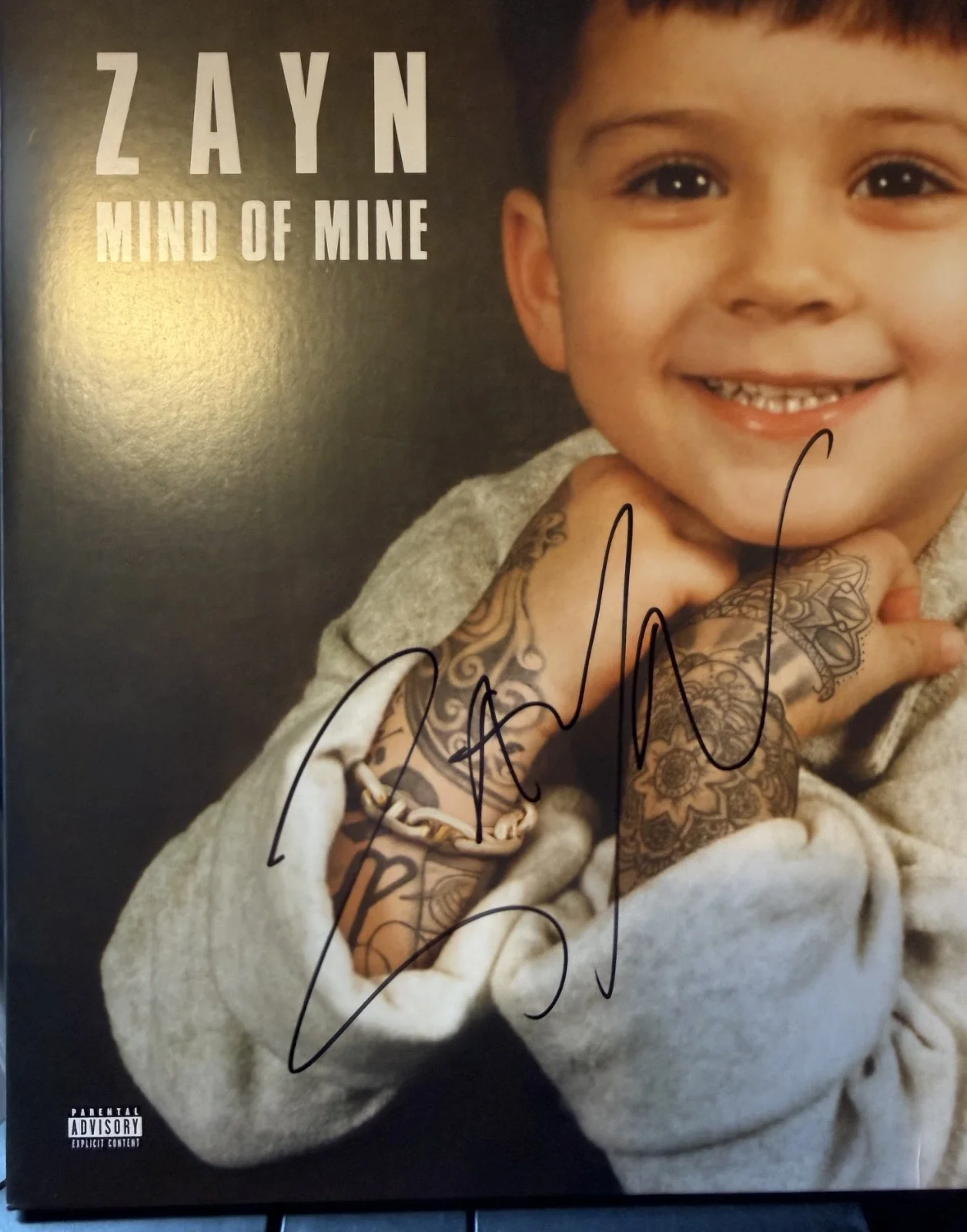 ZAYN signed Mind of Mine 12" lp album one direction, изображение 3