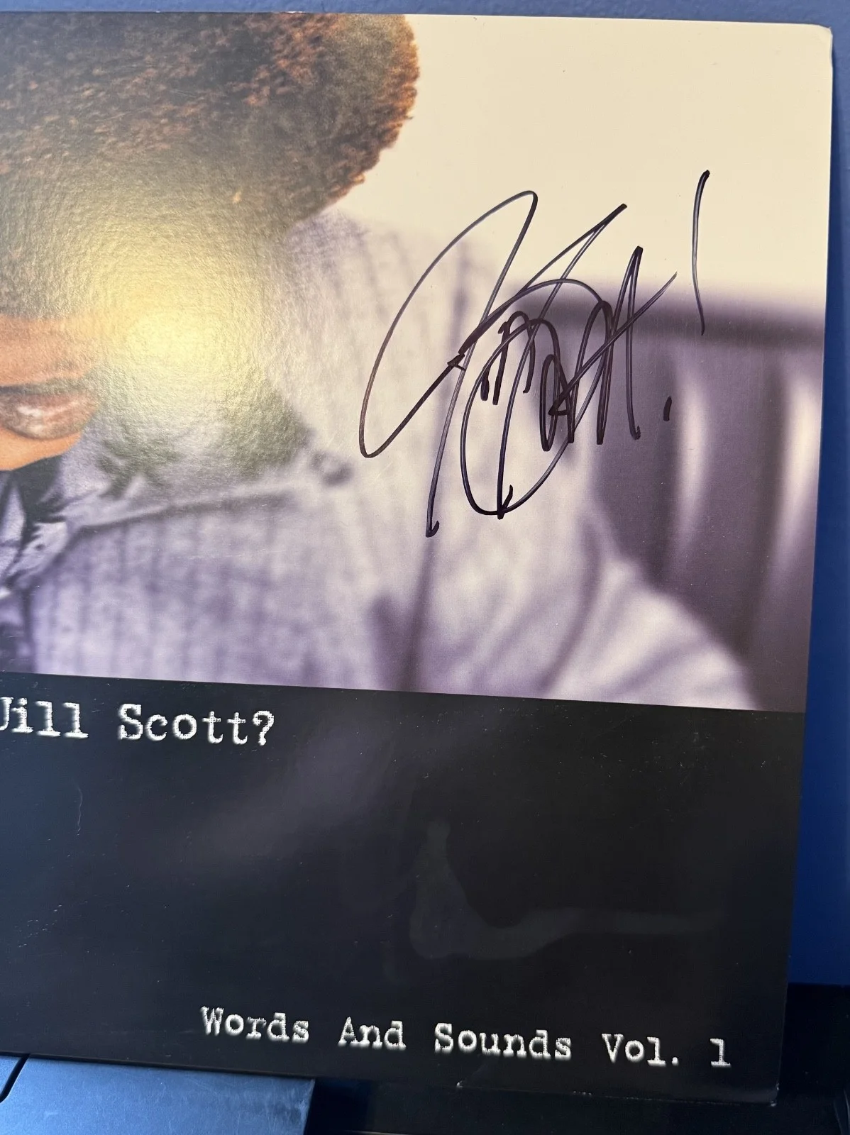 Jill Scott signed Who Is Jill Scott? 12" lp album, изображение 2