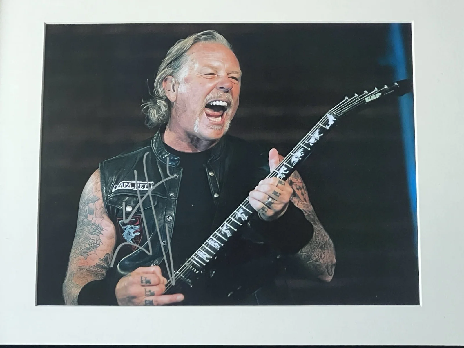 JAMES HETFIELD Metallica Autographed signed 8 X 11.5 Photo Nicely Framed, изображение 3