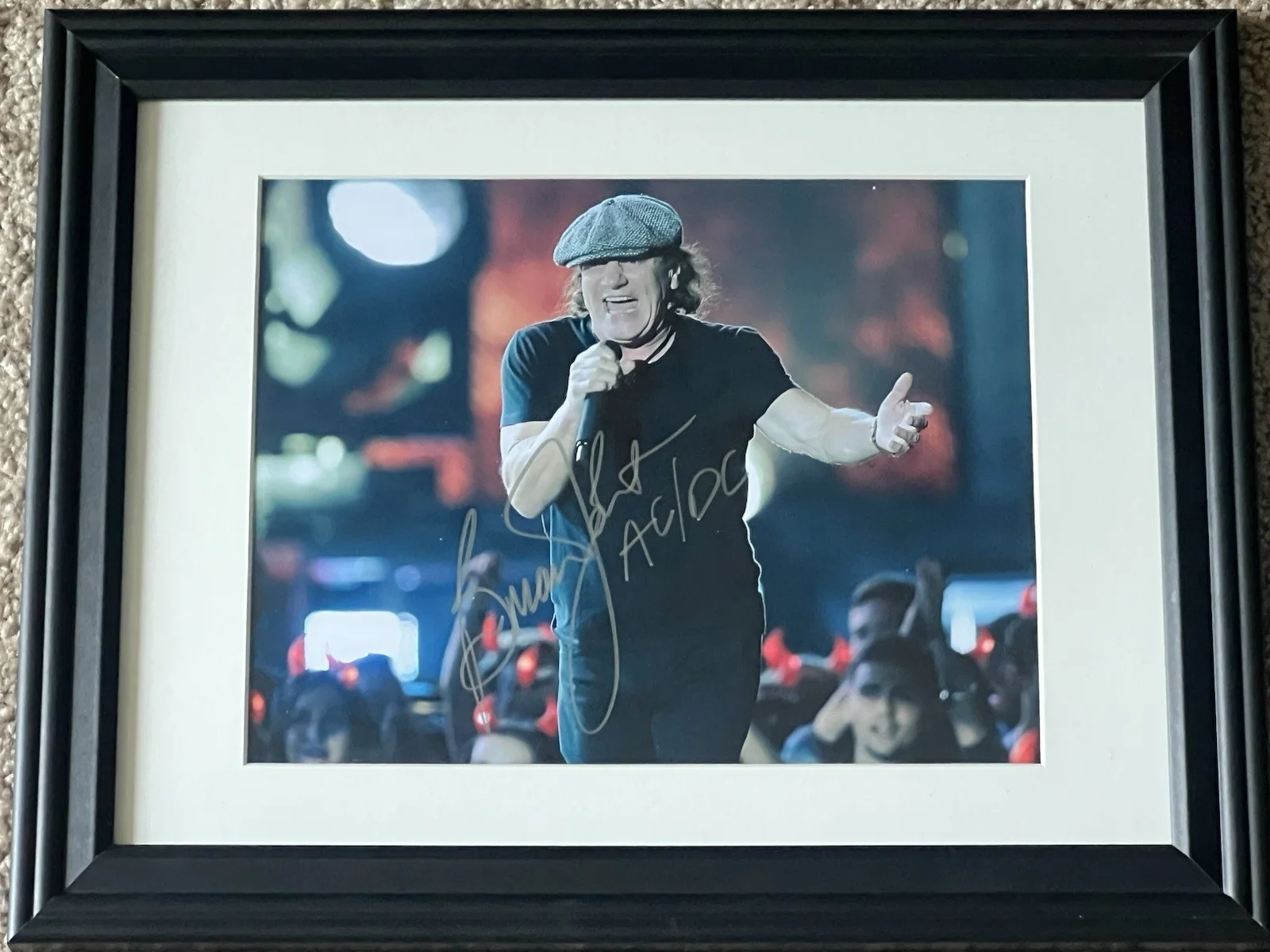BRIAN JOHNSON AC/DC Singer Autographed 8 x 11.5 signed photo Nicely Framed, image 5