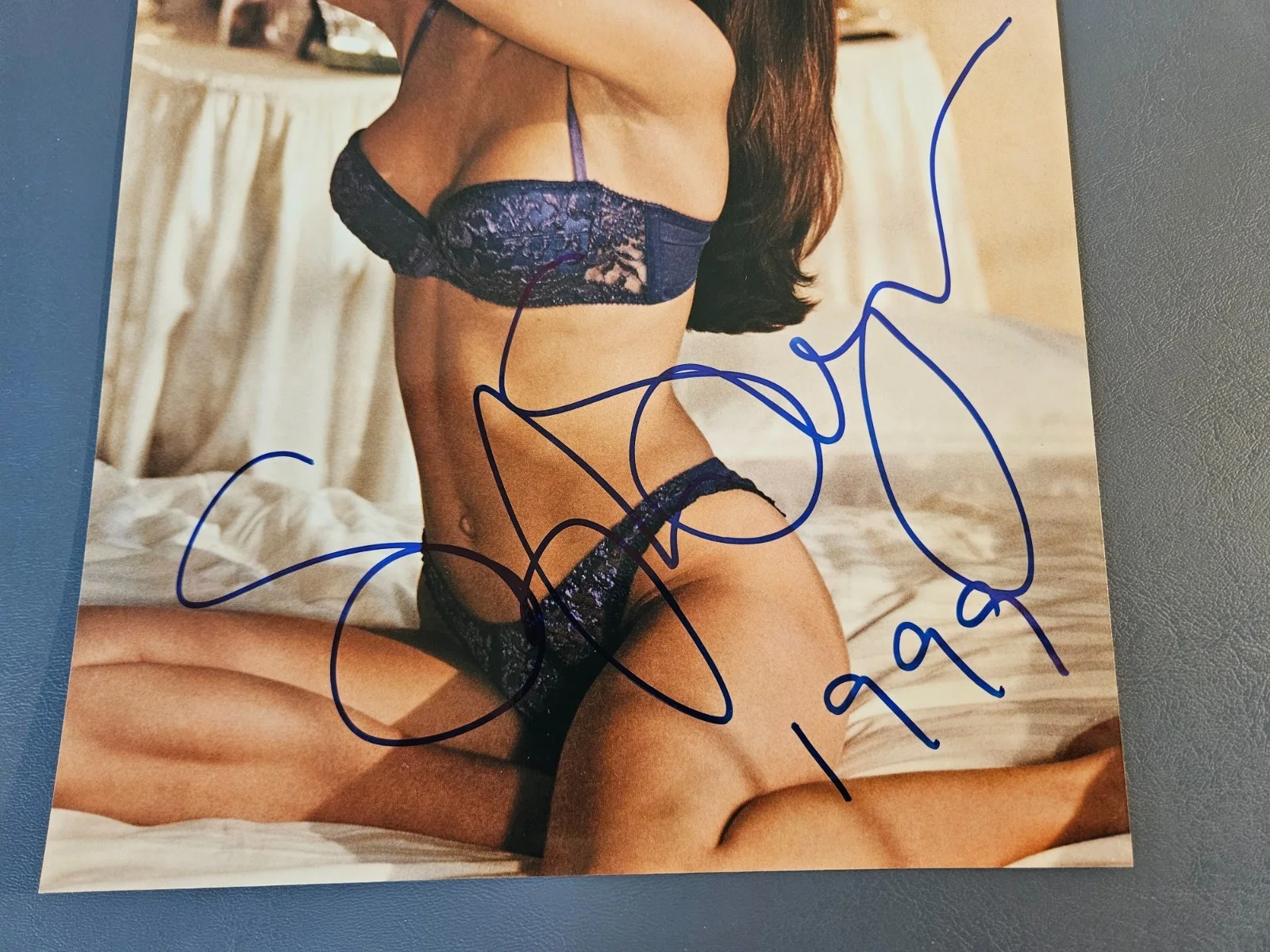 STEPHANIE SEYMOUR "1999" Signed Autographed G'n'R Model 8x10 Photo, image 2