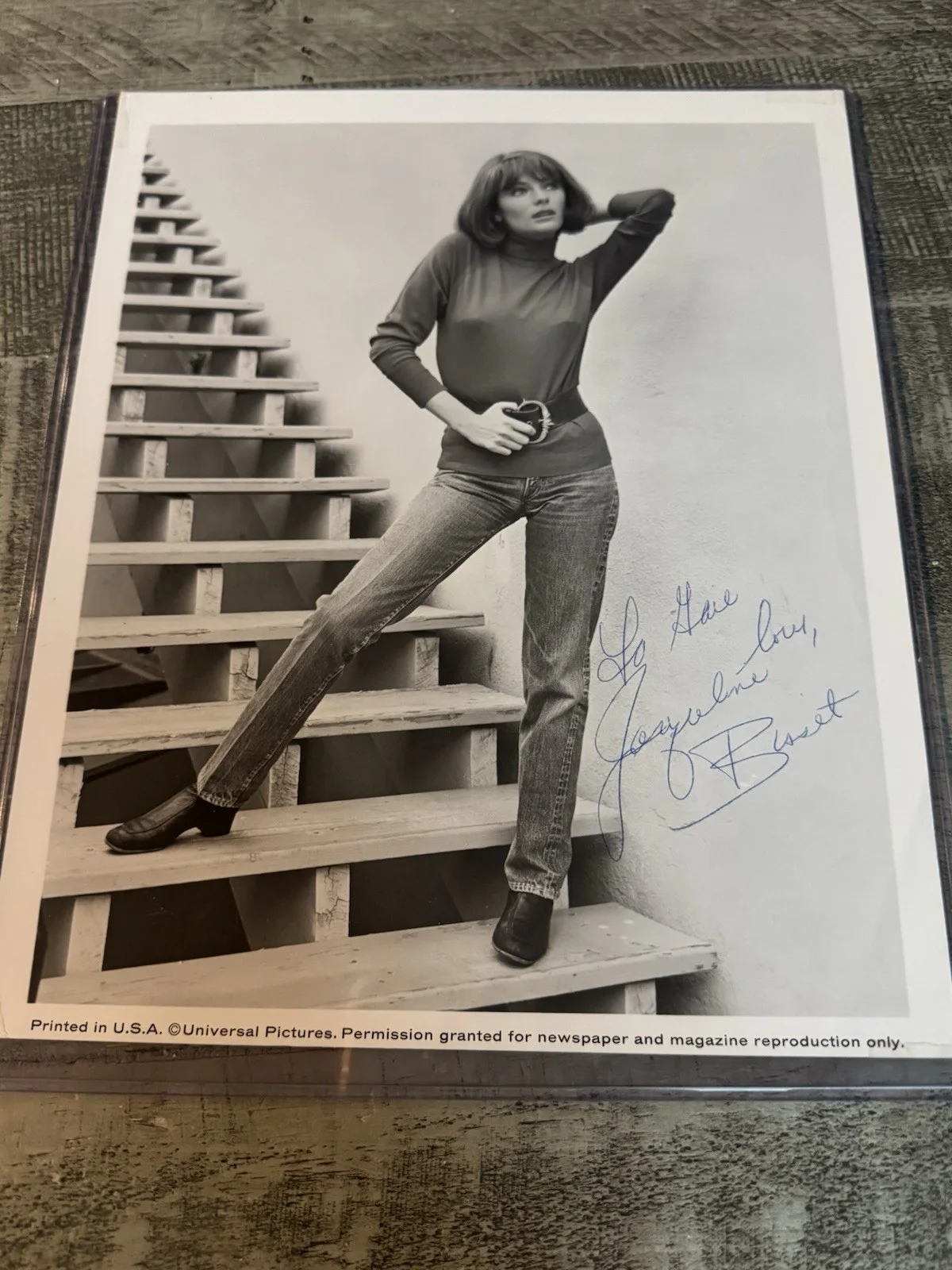 Jacqueline Bisset — Jacqueline Bisset Airport 1970 Signed Vintage Original Photographs COA, image 4
