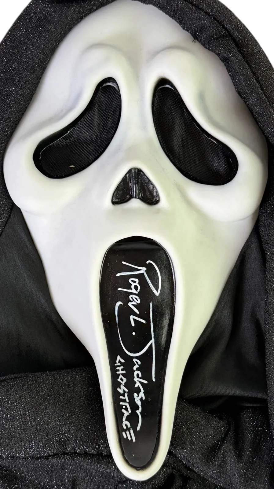 Roger L. Jackson — Roger L. Jackson signed Mask 25th Anniversary Ghostface Voice Scream Beckett, image 2