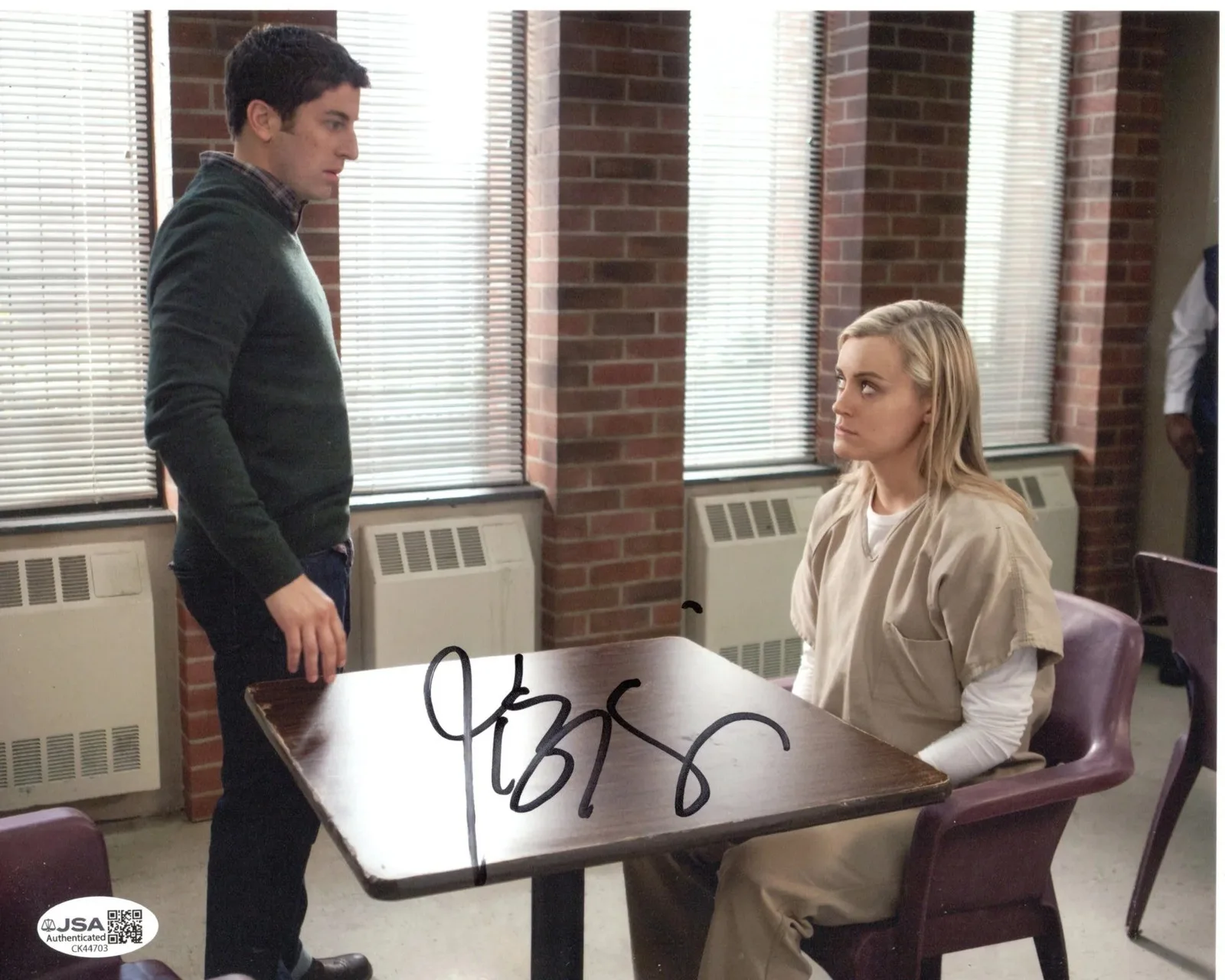 Jason Biggs — Jason Biggs signed 8x10 Photo Larry Bloom Orange Is the New Black JSA