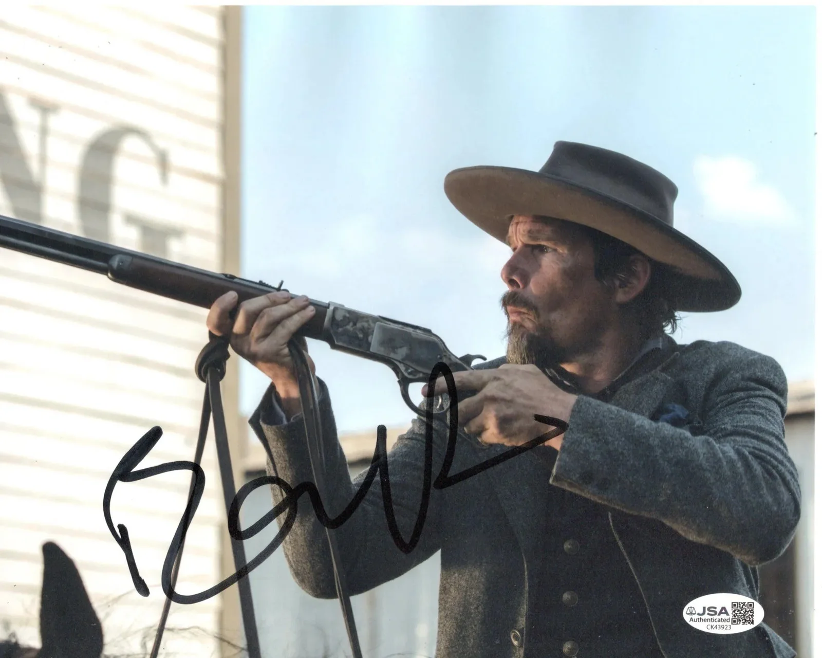 Ethan Hawke — Ethan Hawke signed 8x10 Photo Goodnight Robicheaux The Magnificent Seven JSA
