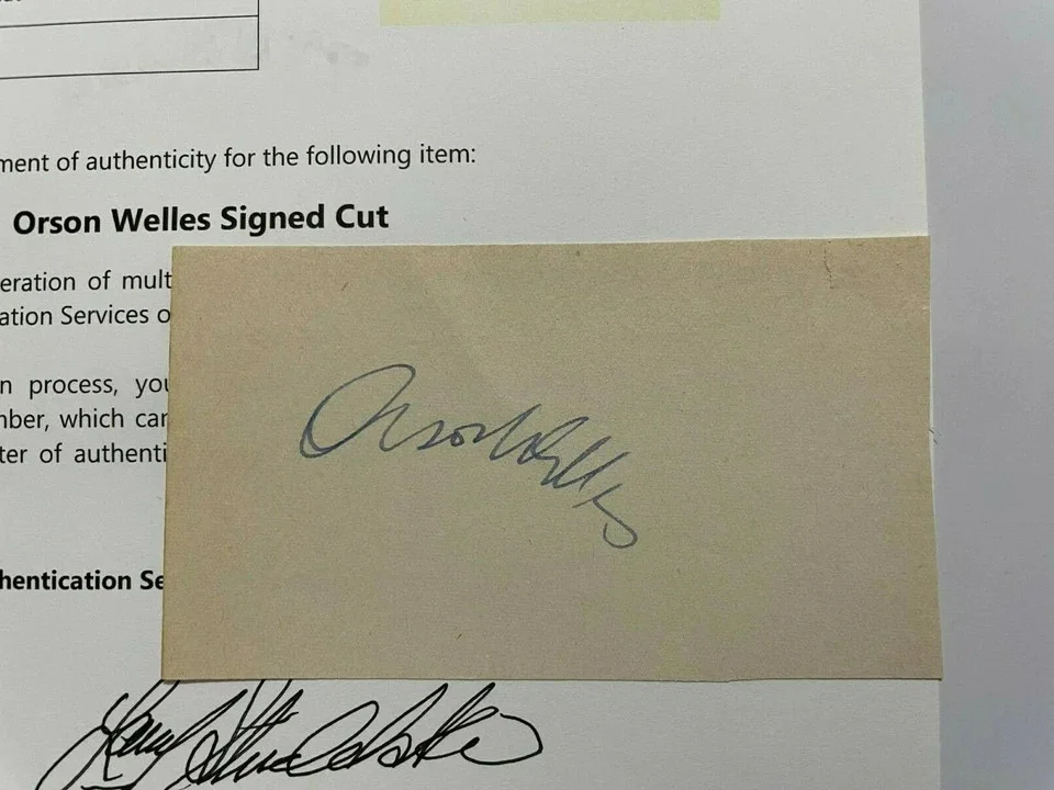 Orson Welles — Orson Welles Signed Autographed Cut BAS BECKETT LOA, image 2