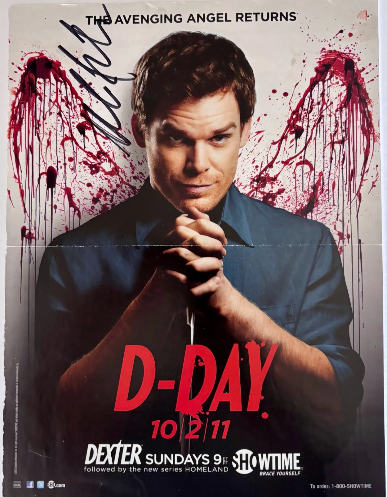 Michael C Hall — Michael C. Hall Hand Signed Magazine Page Promo "Dexter" 2011 Autographs RARE, image 2