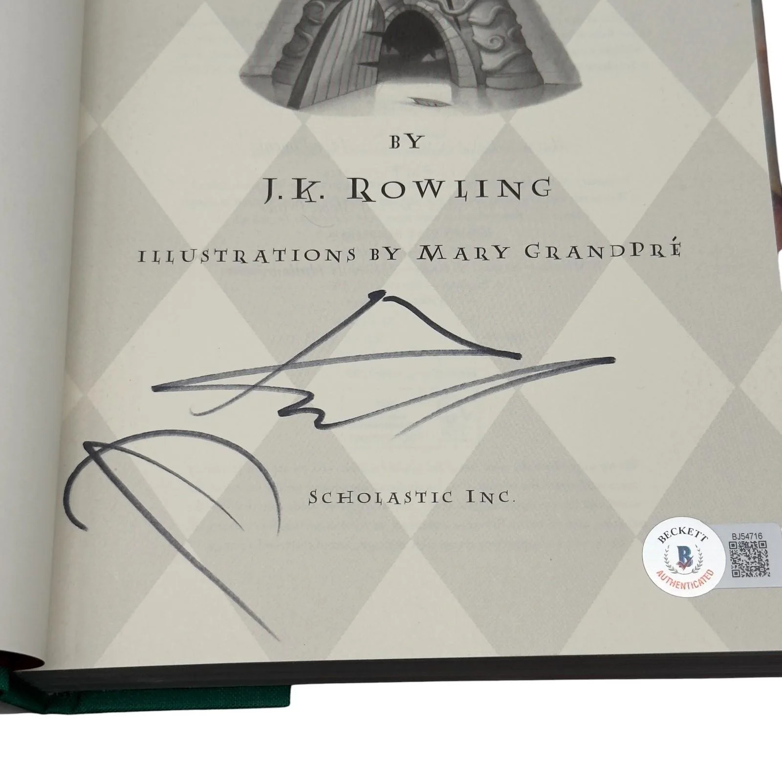 Daniel Radcliffe — Daniel Radcliffe Signed Harry Potter Chamber of Secrets Book Autograph Beckett!!, image 2
