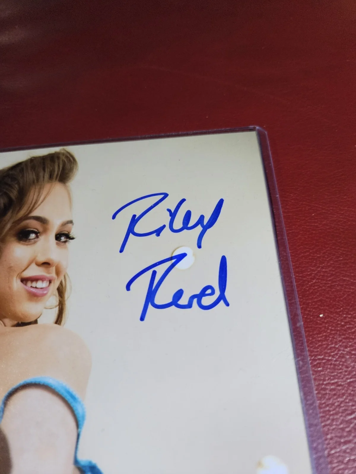 Riley Reid — Riley Reid Signed 8x10 Photo Adult Star Autographed JSA COA, изображение 2