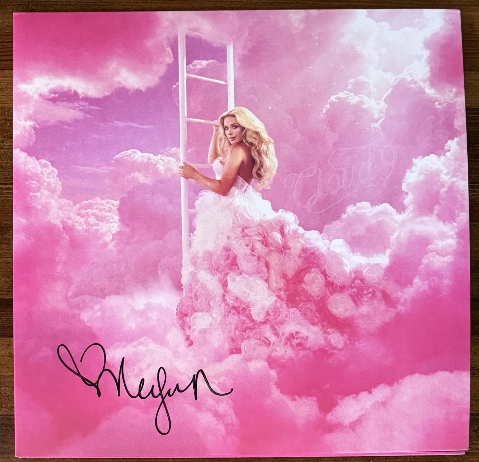 Megan Moroney SIGNED Cloud 9 PINK Vinyl Jacket Cover Autograph BECKETT BAS COA, image 5