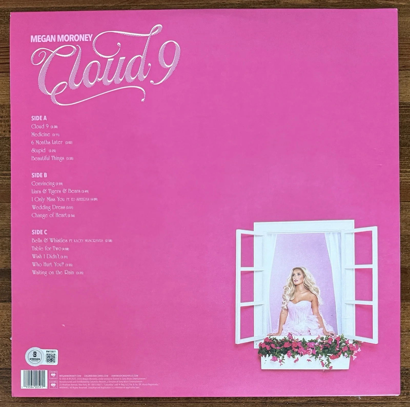 Megan Moroney SIGNED Cloud 9 PINK Vinyl 2LP Cover Autograph BECKETT BAS COA, изображение 4