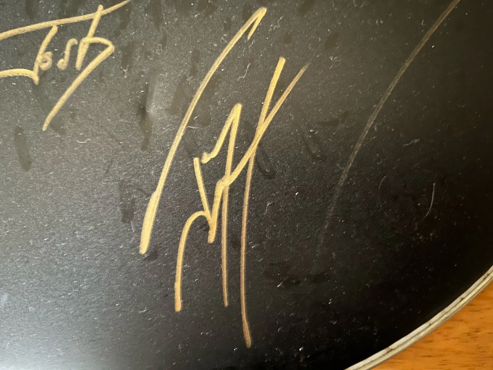 Stage Used Evans Signed Halestorm Drumhead, изображение 5