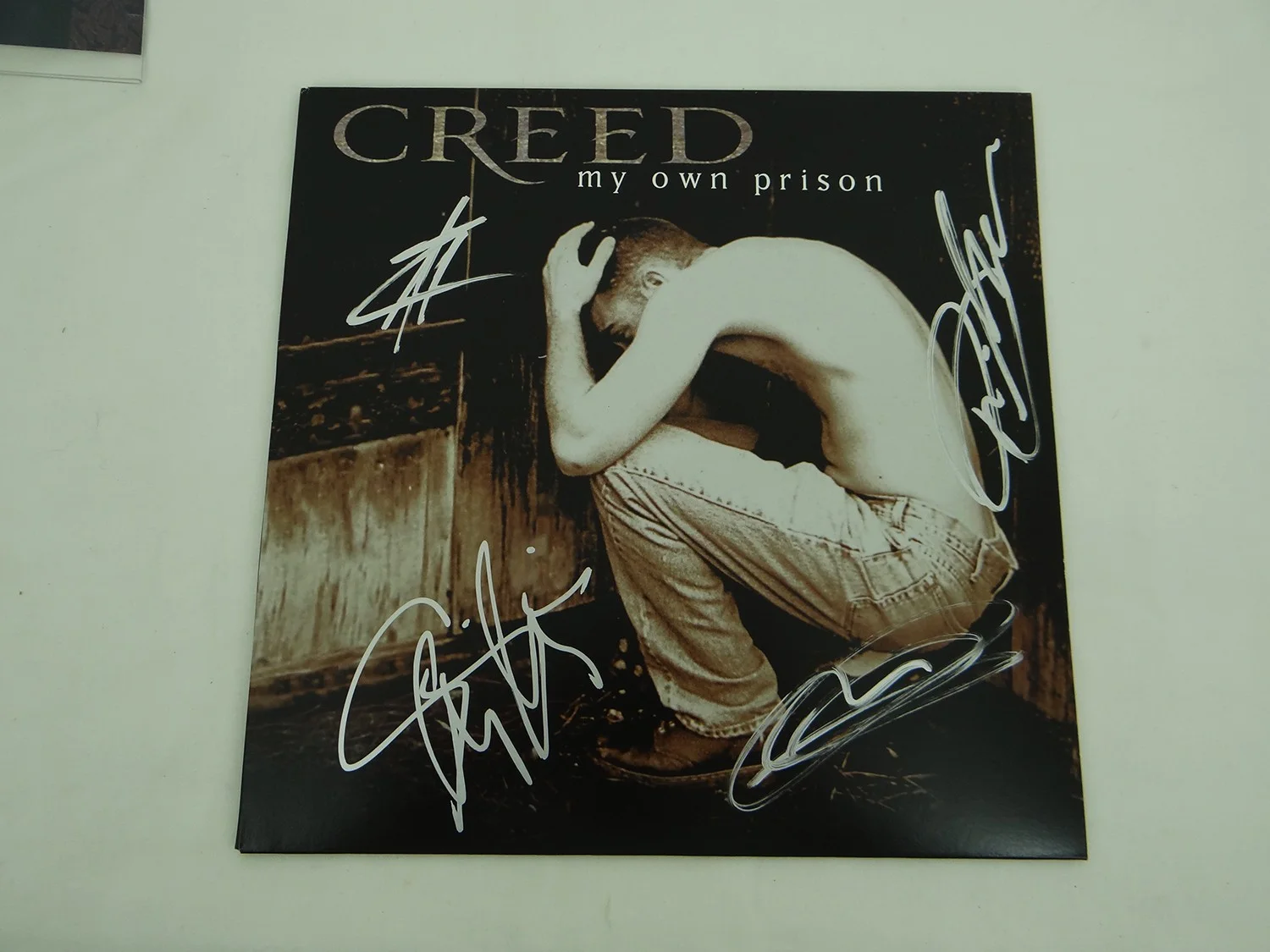 CREED My Own Prison Vinyl Album Autographed by All Four Band Members w/ JSA COA, изображение 3