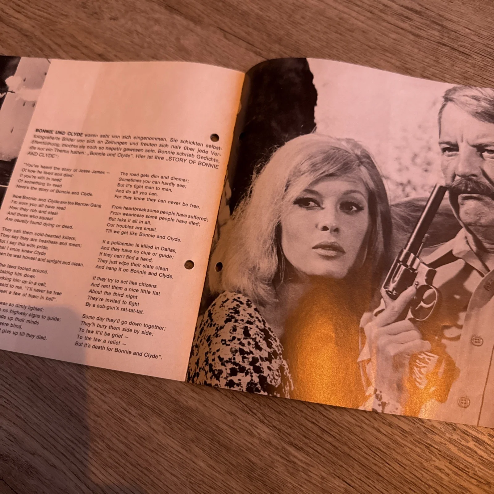 Rare German BONNIE AND CLYDE Cinema Programme Warren Beatty Faye Dunaway 1967, изображение 4