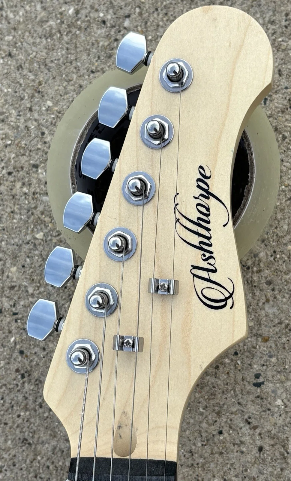 ICE NINE KILLS SIGNED White Guitar JSA AUTHENTICATION LETTER Spencer Charnas, image 3