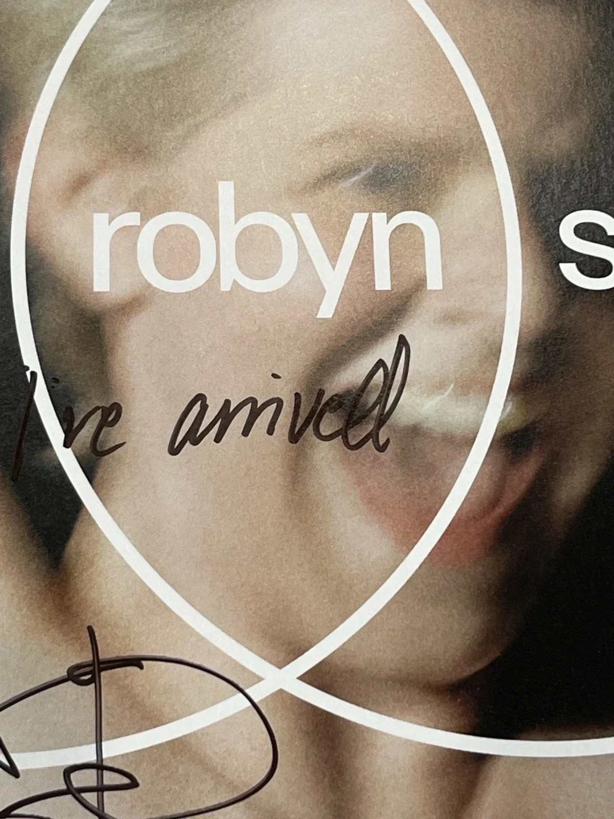 Robyn Sexistential Signed Vinyl Black LP Personally Signed Lyric, изображение 5
