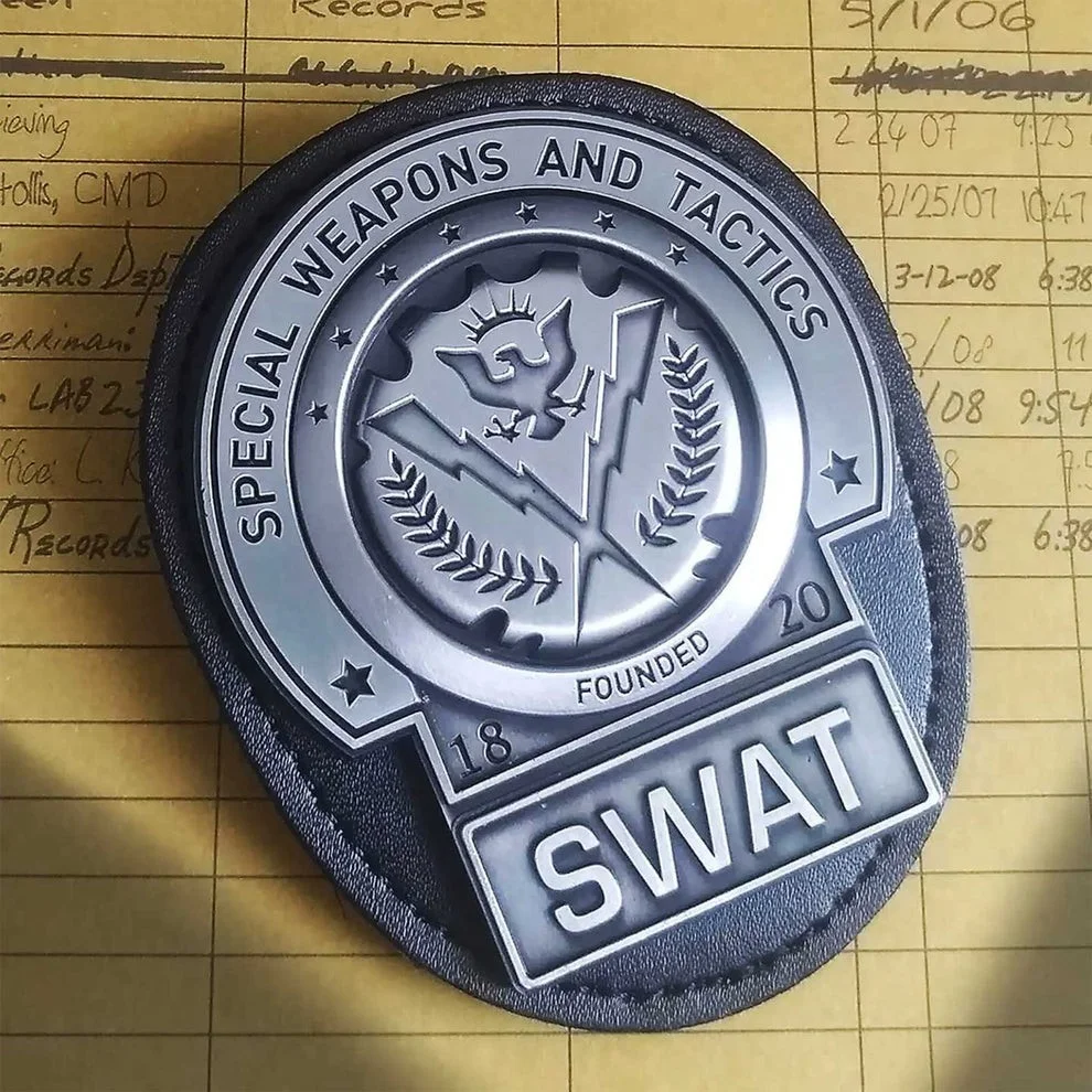 Batman The Dark Knight - Gotham City SWAT Badge - Limited Edition Replica, изображение 5